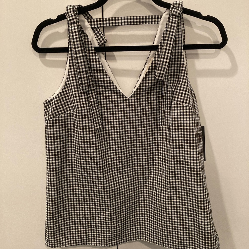 Cooper & Ella stitch fix v neck top